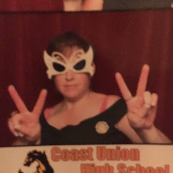 Meet your Posher, Amanda - the Cambria Maven. - Picture 4 of 6